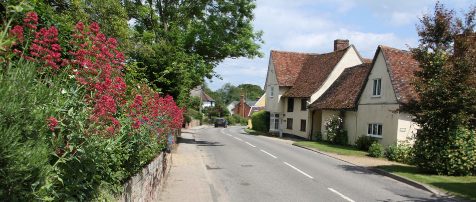 book a cottage in a pretty Suffolk village such as Monks Eleigh