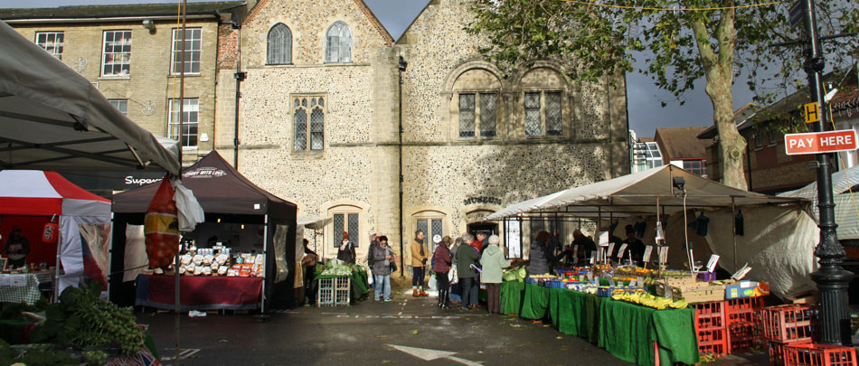 Bury St Edmunds street market