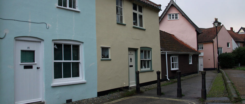 Cottages in Halesworth